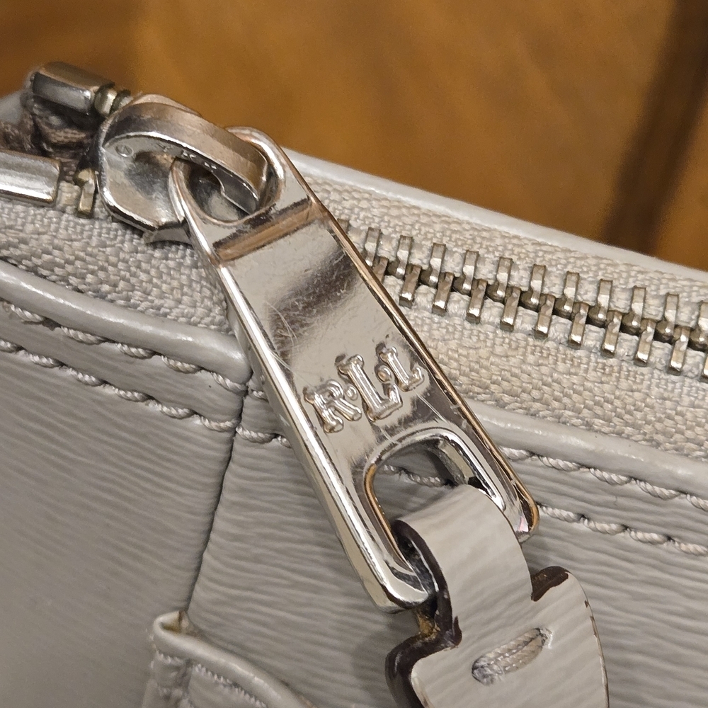 Lauren Ralph Lauren Light Gray Leather Crossbody Bag - Picture 3 of 10